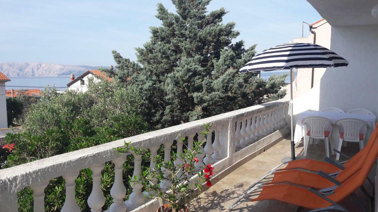 Appartement Apartman Karlo à Novi Vinodolski Extérieur photo